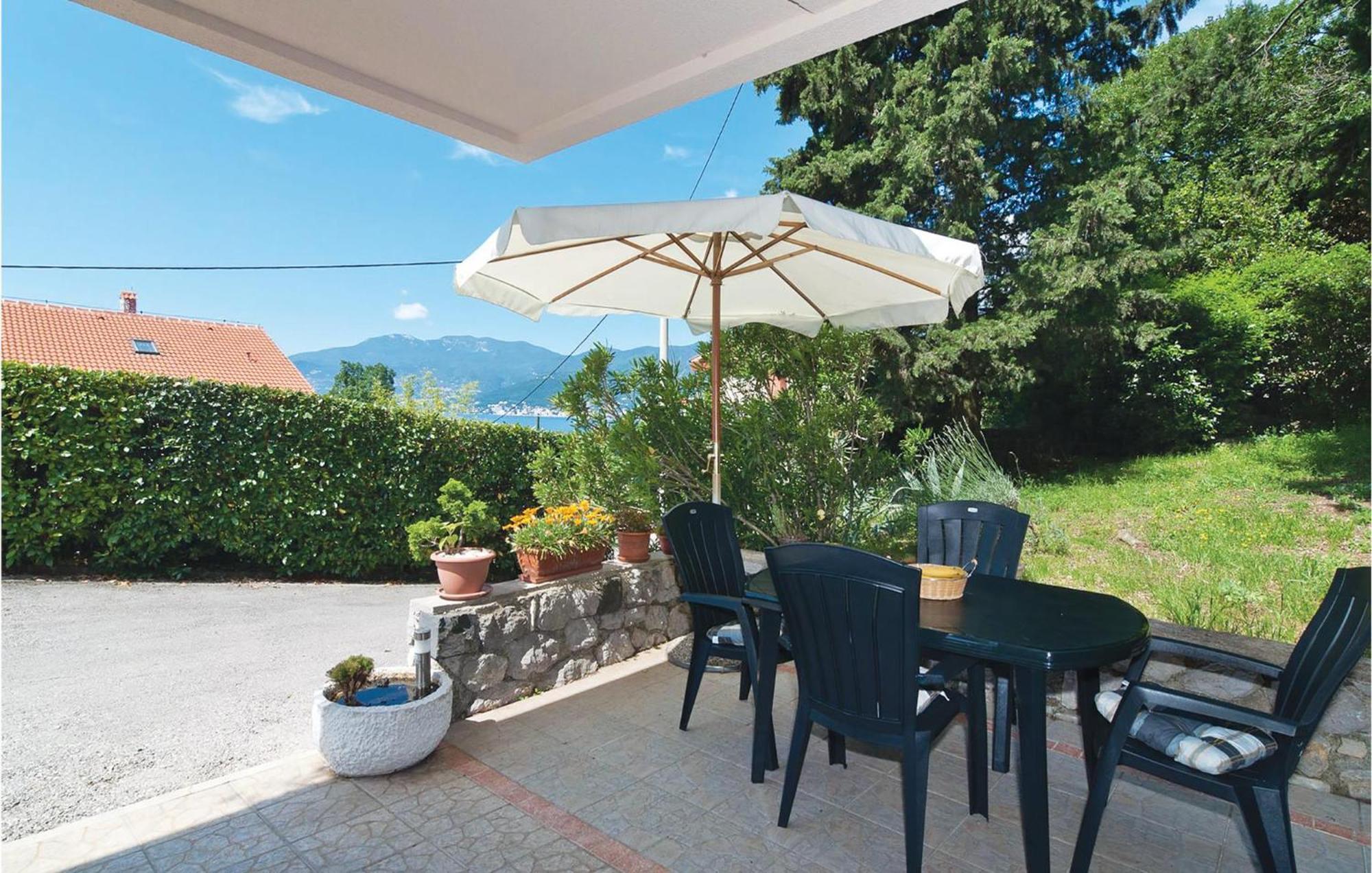 Stunning Apartment In Rijeka With 1 Bedrooms And Wifi מראה חיצוני תמונה