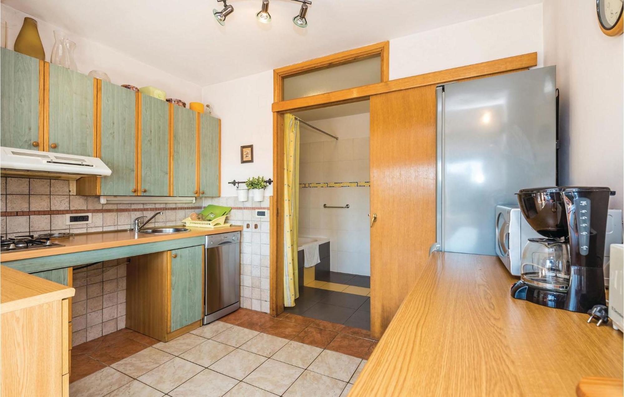 Stunning Apartment In Rijeka With 1 Bedrooms And Wifi מראה חיצוני תמונה