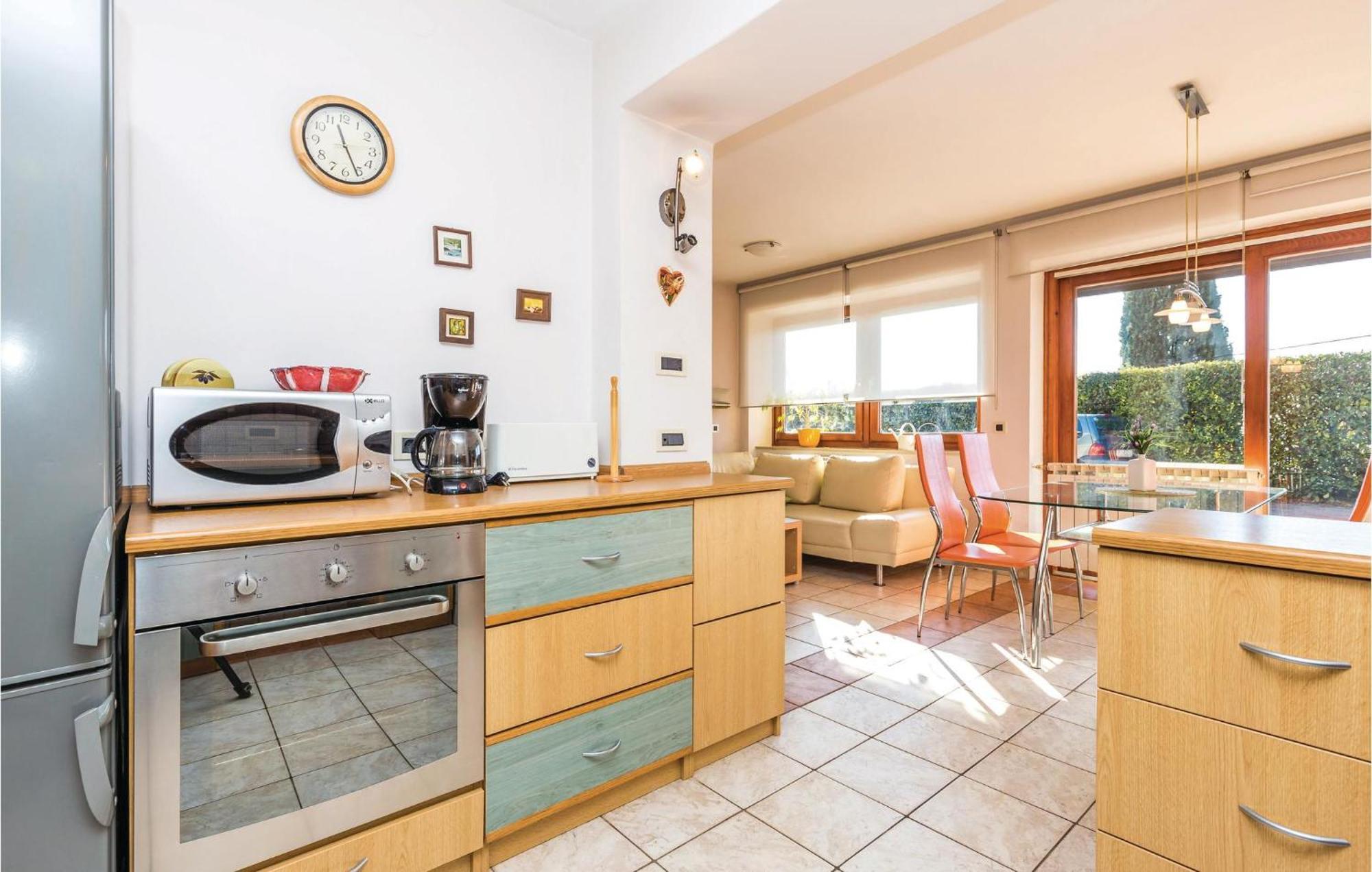 Stunning Apartment In Rijeka With 1 Bedrooms And Wifi מראה חיצוני תמונה