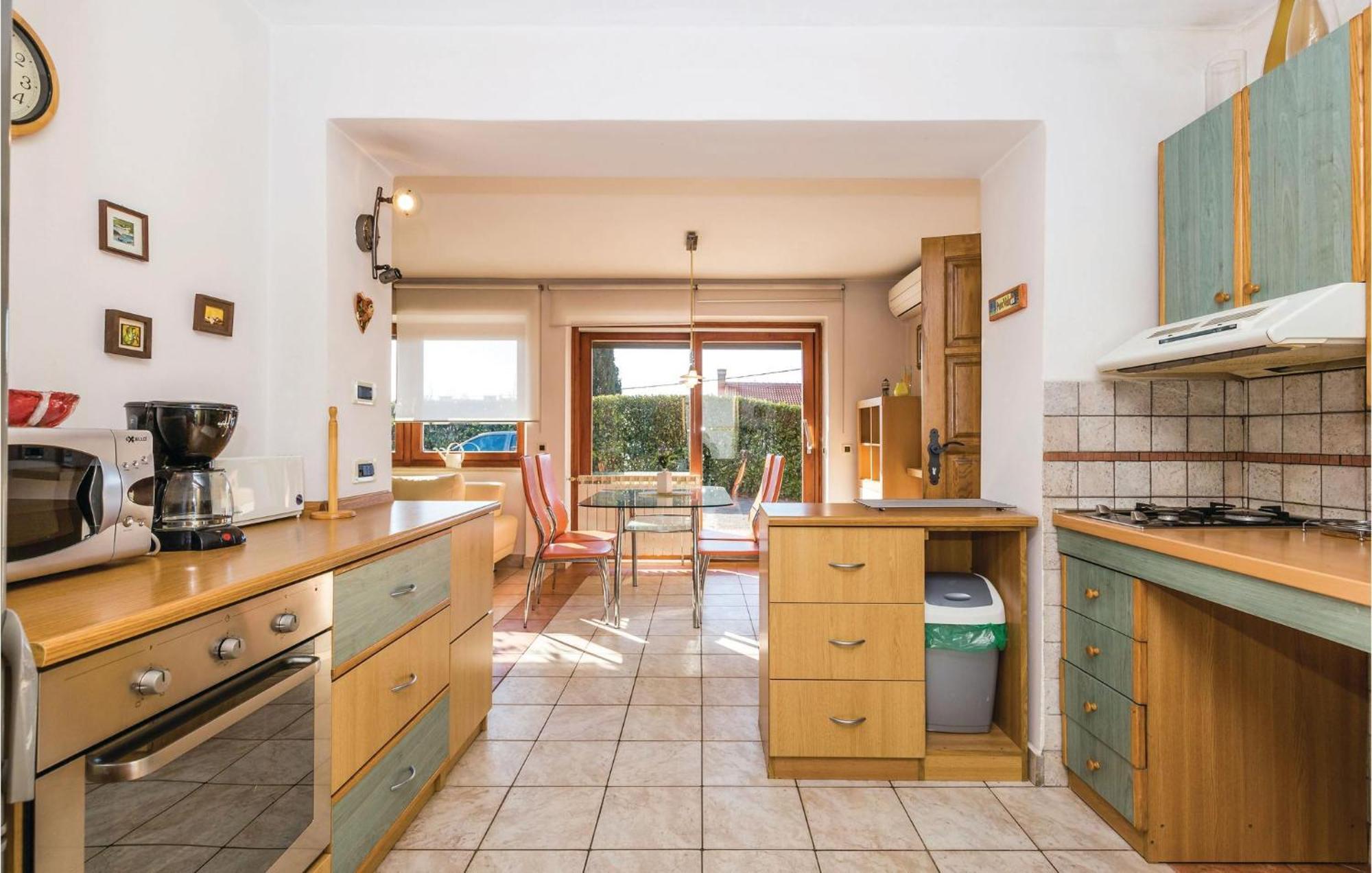 Stunning Apartment In Rijeka With 1 Bedrooms And Wifi מראה חיצוני תמונה