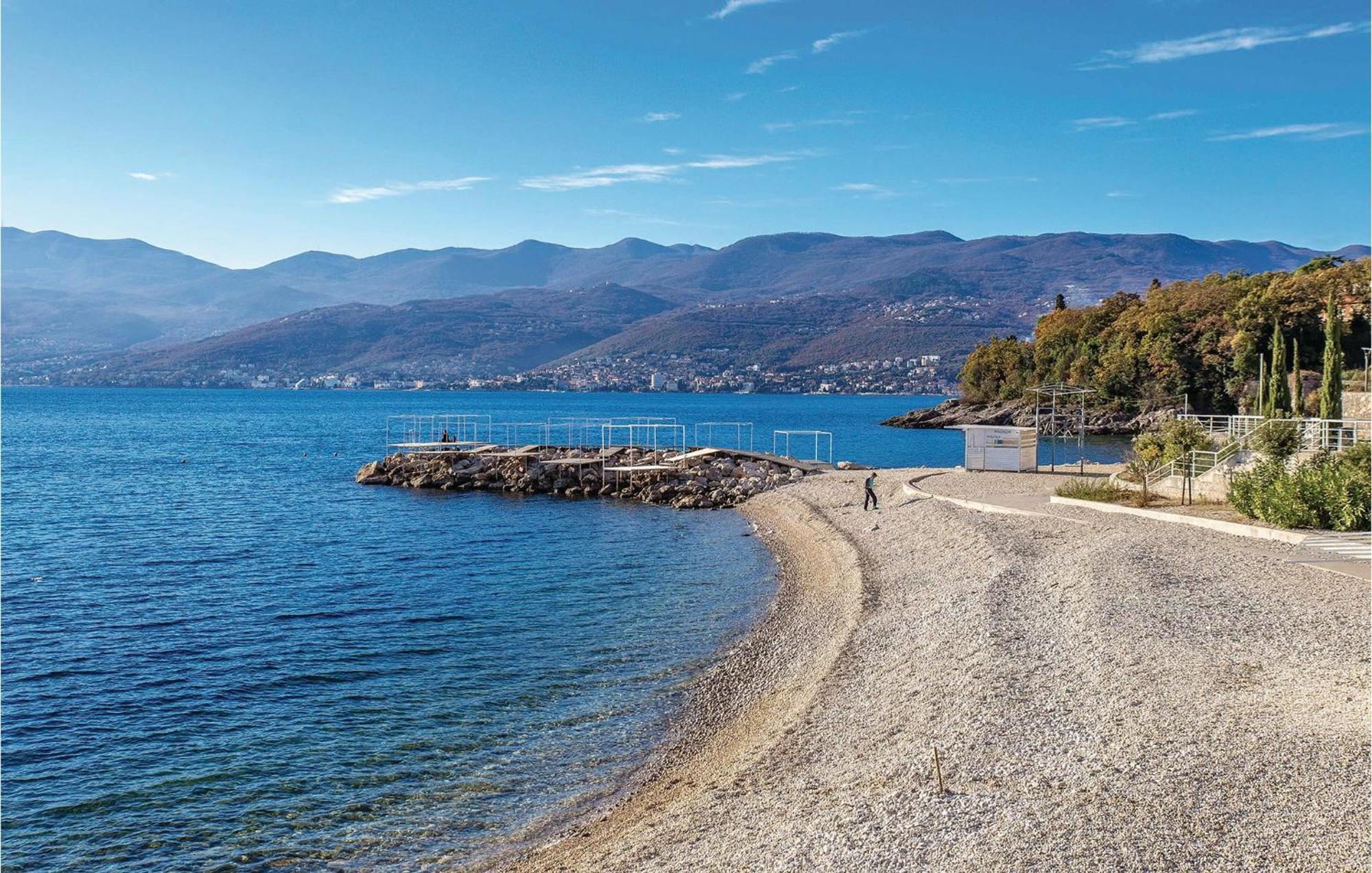 Stunning Apartment In Rijeka With 1 Bedrooms And Wifi מראה חיצוני תמונה